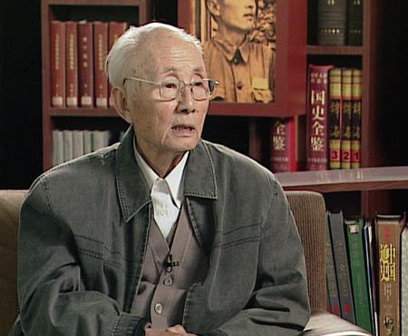 《闪闪的红星》导演李俊因病逝世 享年91岁